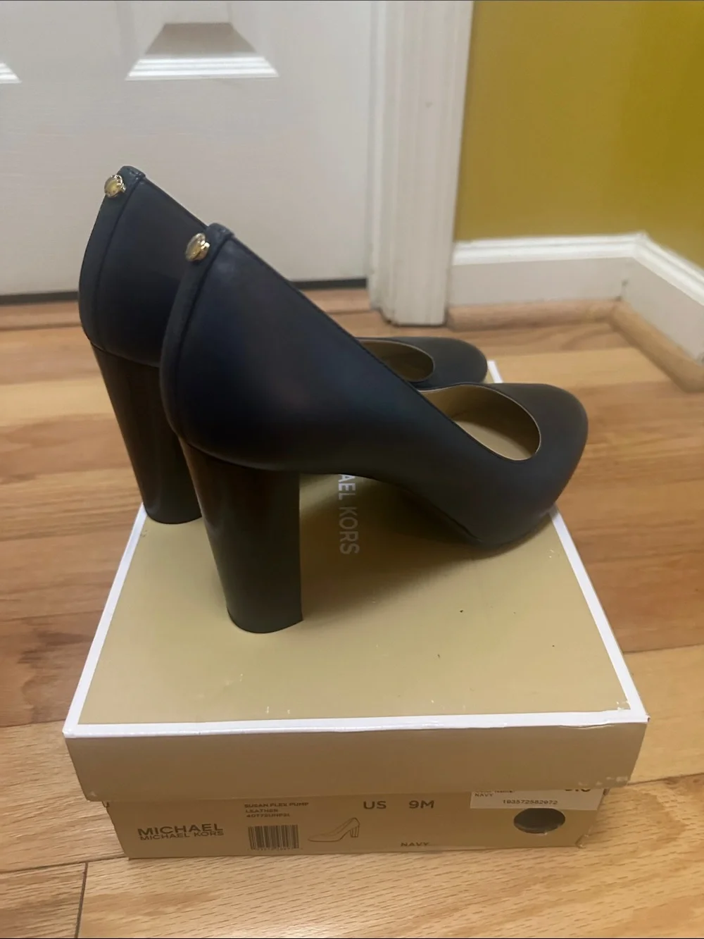 Michael Kors Susan Flex Pump